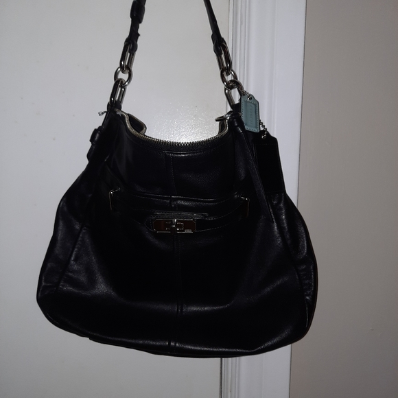 Coach purse - Picture 1 of 3